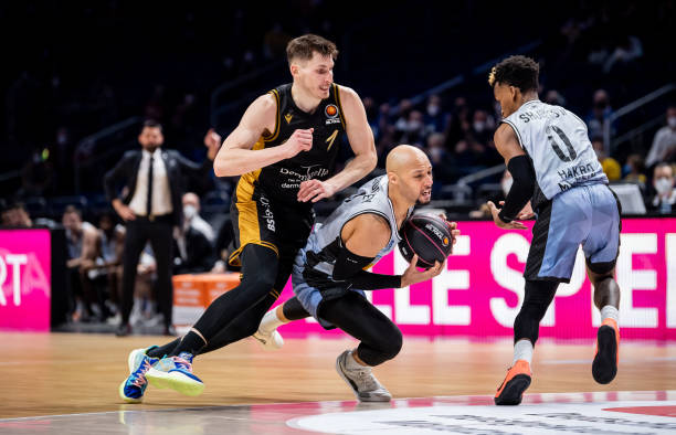 背后的故事 背后的故事